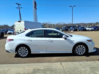 2019 Toyota Camry LE Auto
