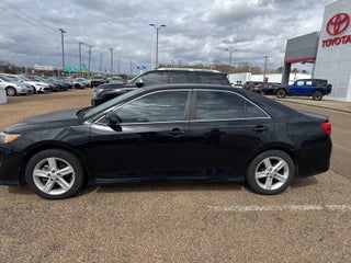 2012 Toyota Camry 4dr Sdn I4 Auto SE