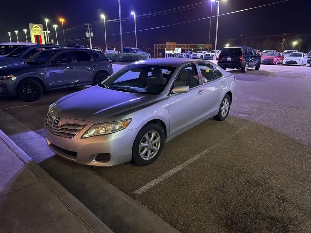 2011 Toyota Camry LE
