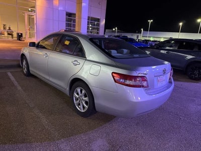 2011 Toyota Camry 4dr Sdn I4 Auto LE