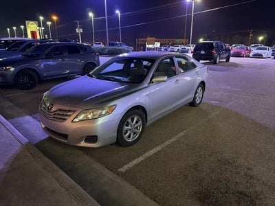 2011 Toyota Camry 4dr Sdn I4 Auto LE