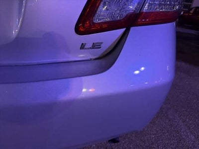 2011 Toyota Camry 4dr Sdn I4 Auto LE