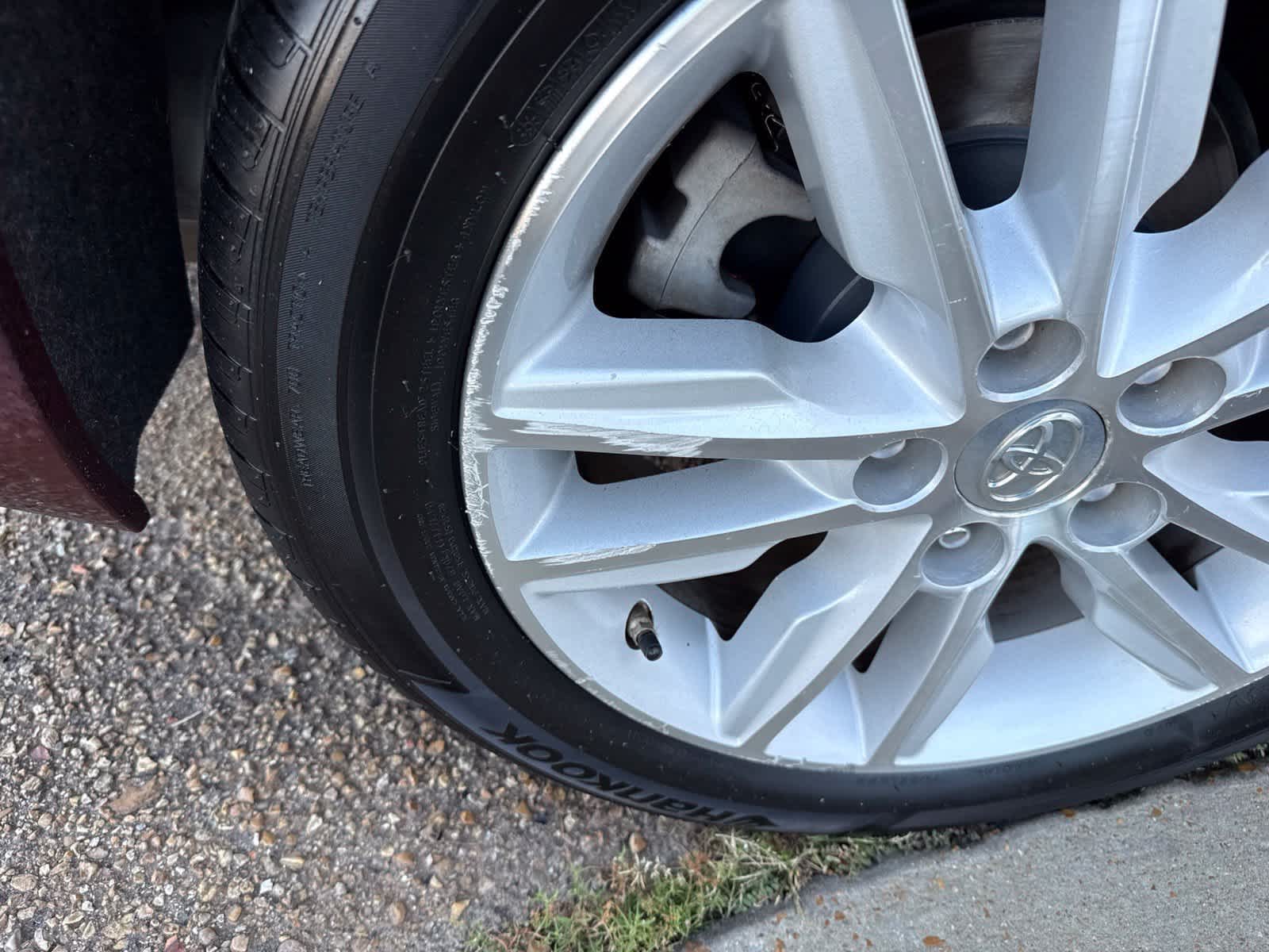 2015 Toyota Avalon 4dr Sdn XLE
