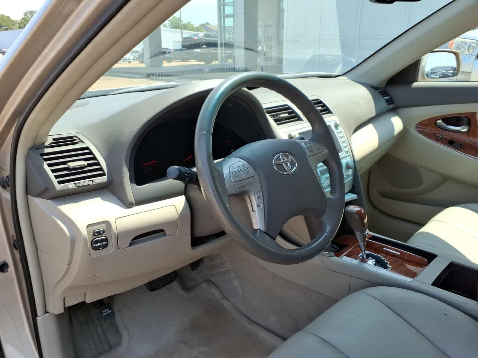 2009 Toyota Camry 4dr Sdn V6 Auto LE