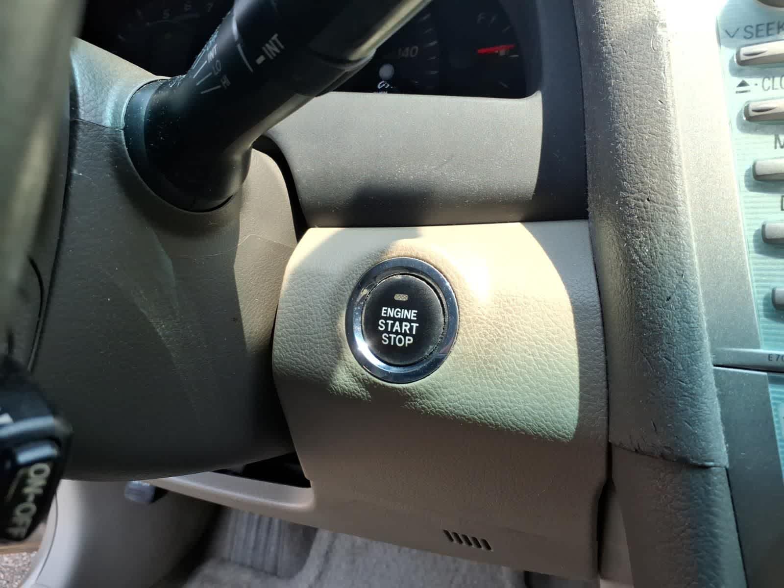 2009 Toyota Camry 4dr Sdn V6 Auto LE