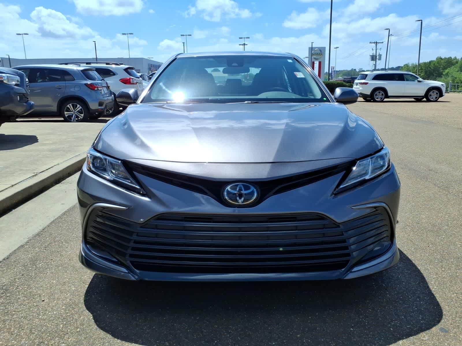 2023 Toyota Camry LE Auto