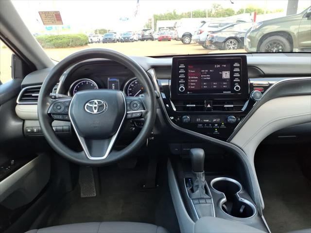 2023 Toyota Camry LE Auto