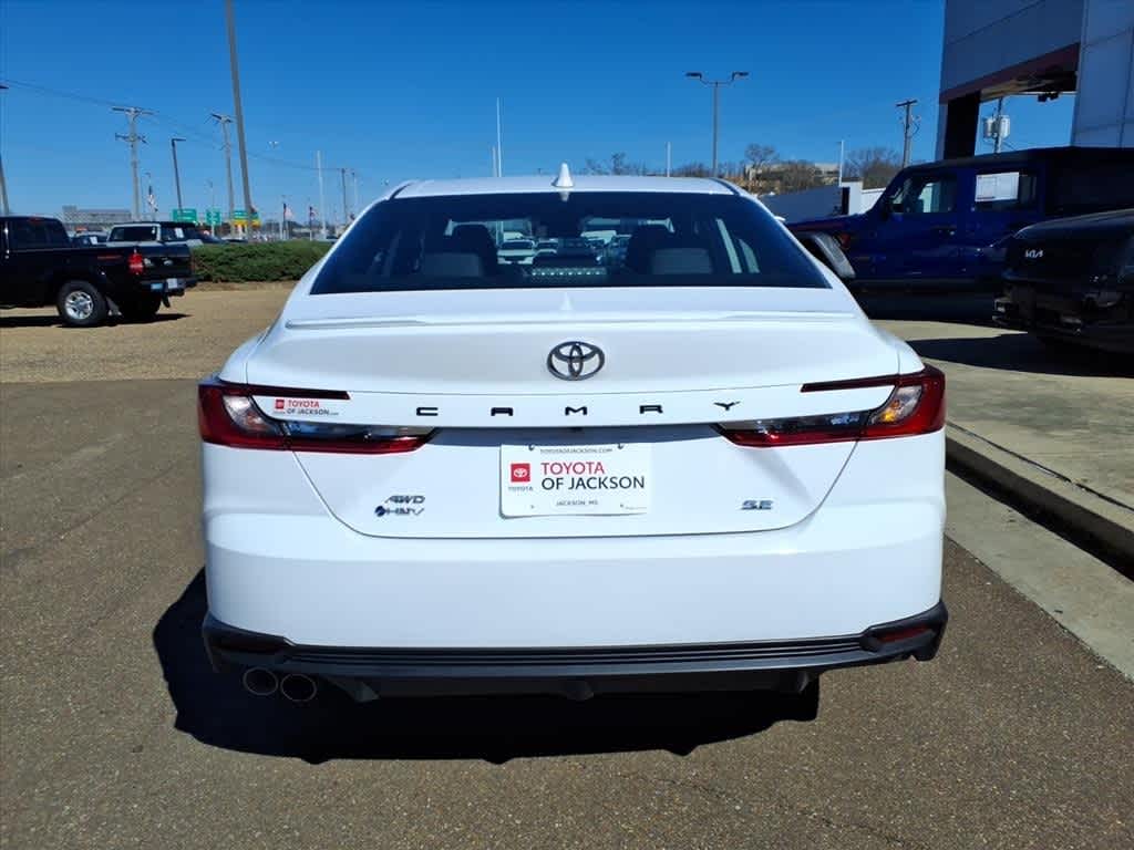 2025 Toyota Camry SE AWD