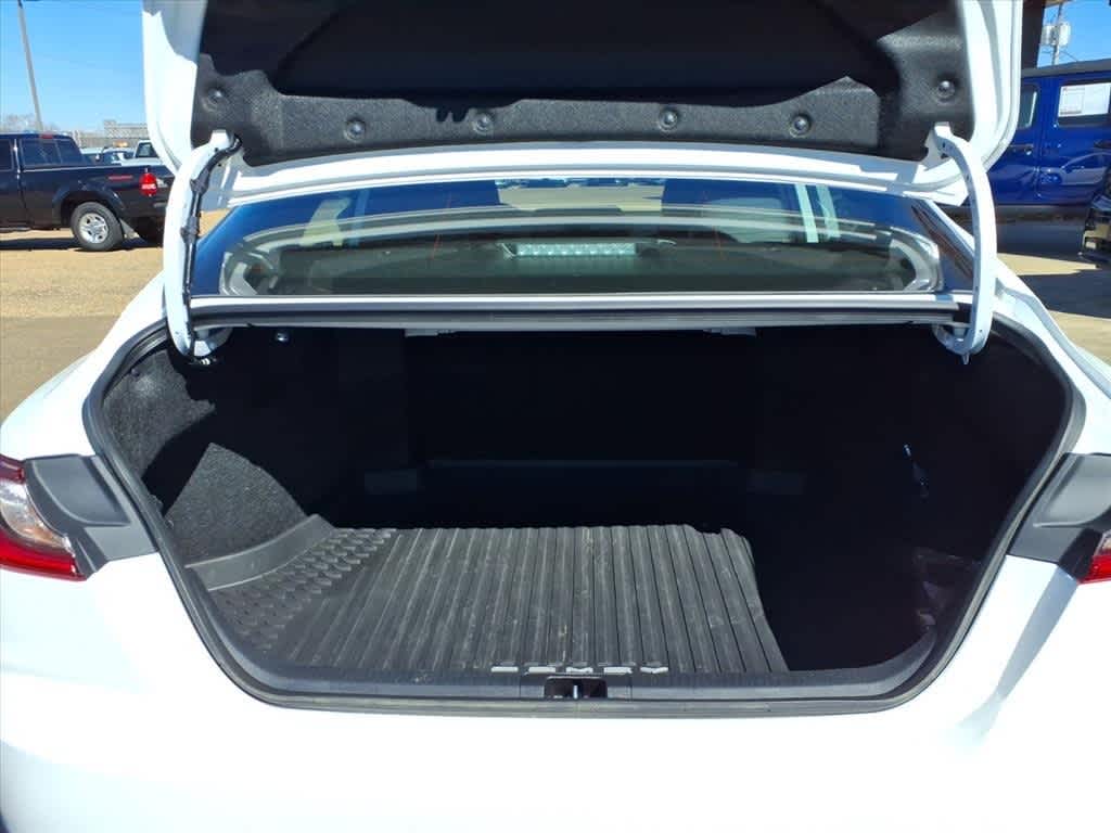 2025 Toyota Camry SE AWD