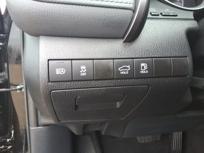 2023 Toyota Camry XLE V6 Auto