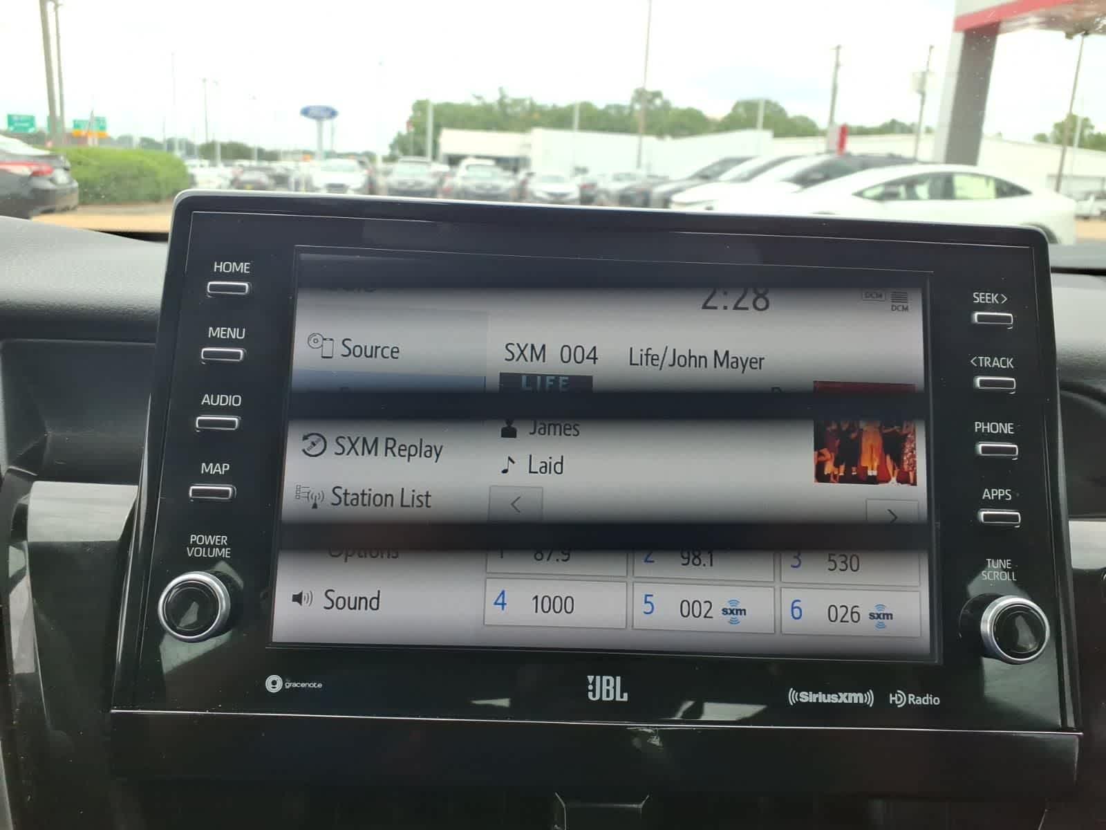 2023 Toyota Camry XLE V6 Auto