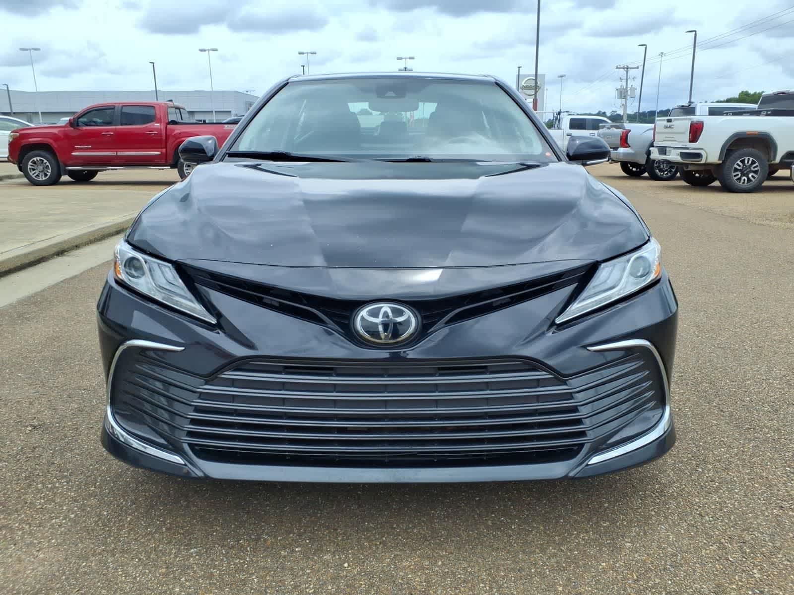 2023 Toyota Camry XLE V6 Auto
