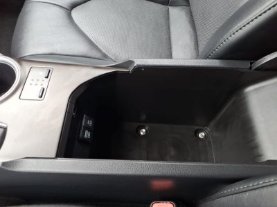 2023 Toyota Camry XLE V6 Auto