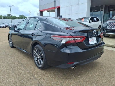 2023 Toyota Camry XLE V6 Auto