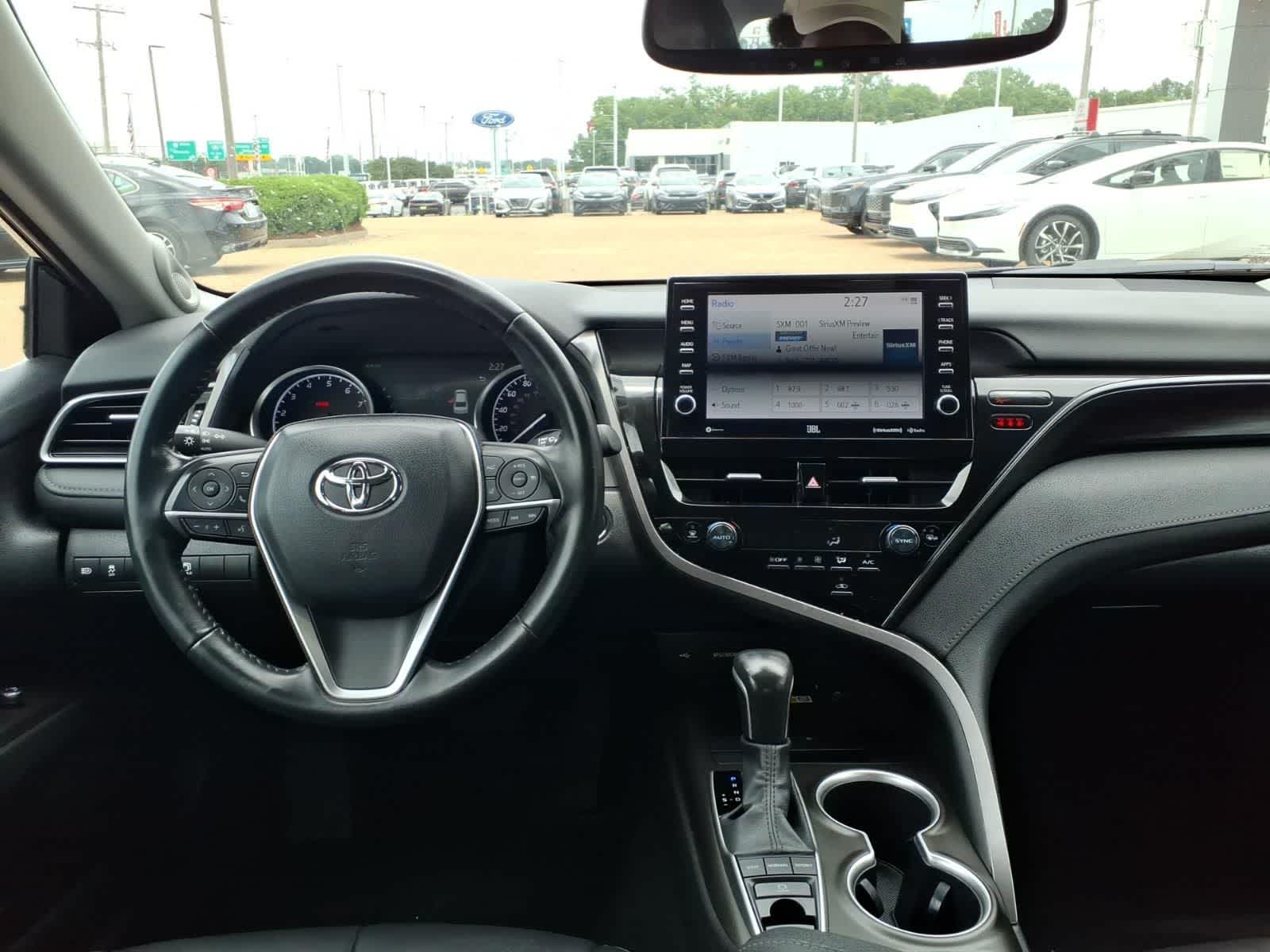 2023 Toyota Camry XLE V6 Auto