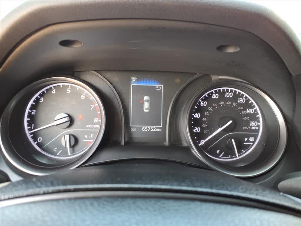 2023 Toyota Camry SE Auto