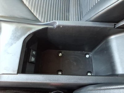 2023 Toyota Camry SE Auto