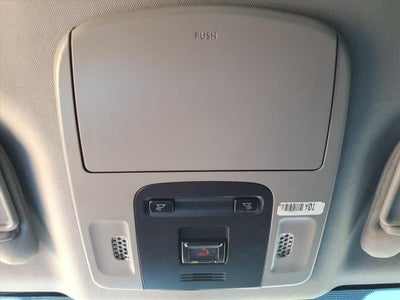 2023 Toyota Camry SE Auto