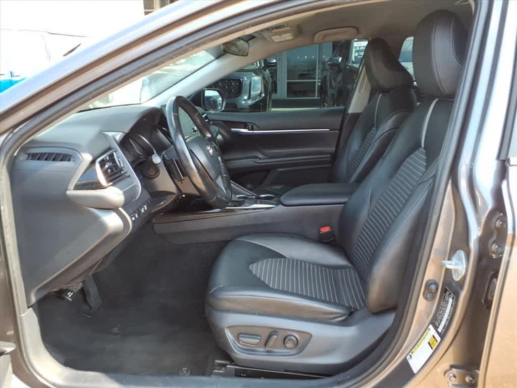 2023 Toyota Camry SE Auto