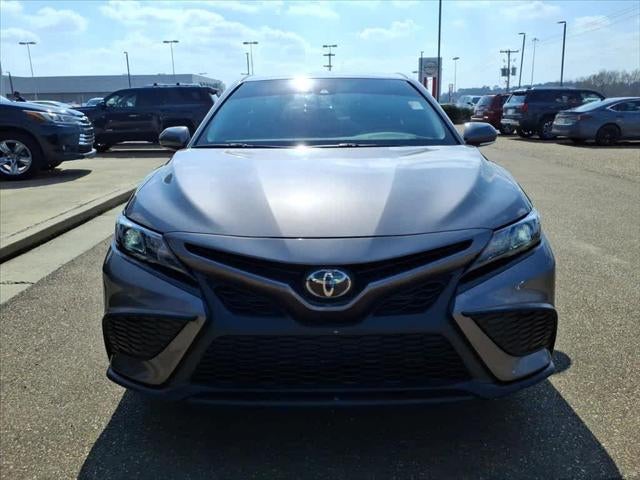 2023 Toyota Camry SE Auto