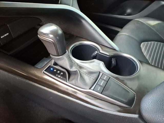 2023 Toyota Camry SE Auto