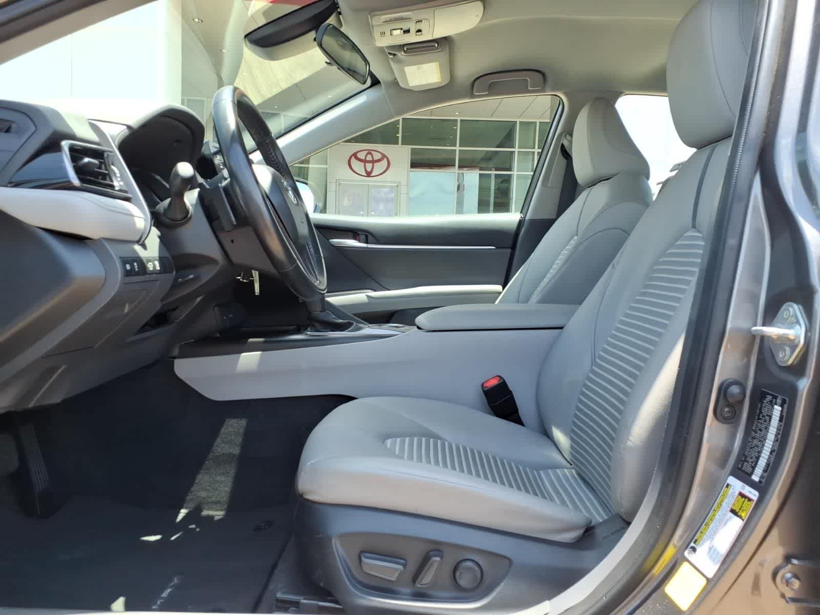 2024 Toyota Camry SE Auto