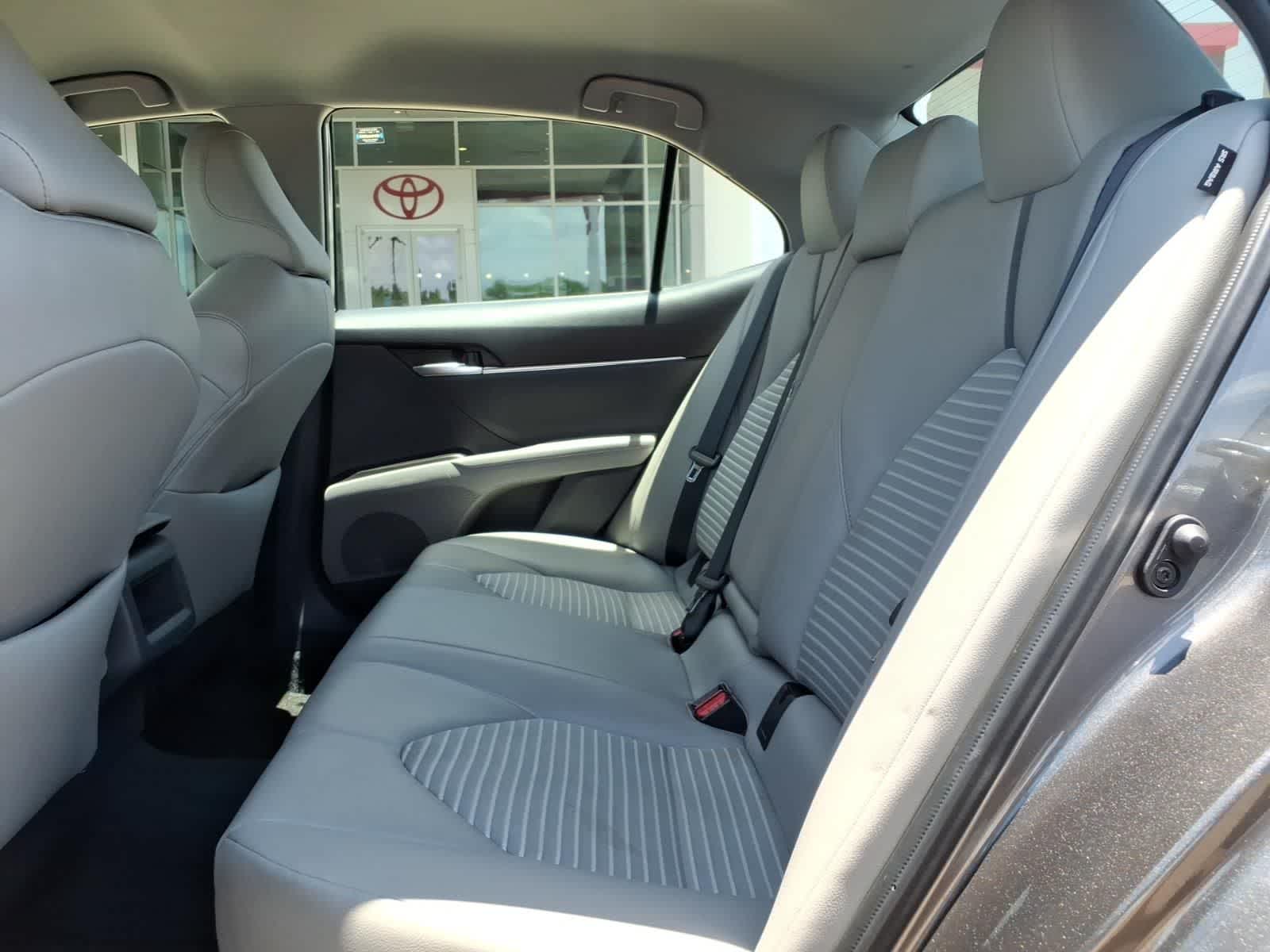 2024 Toyota Camry SE Auto