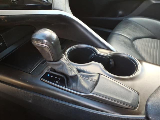 2021 Toyota Camry SE Auto