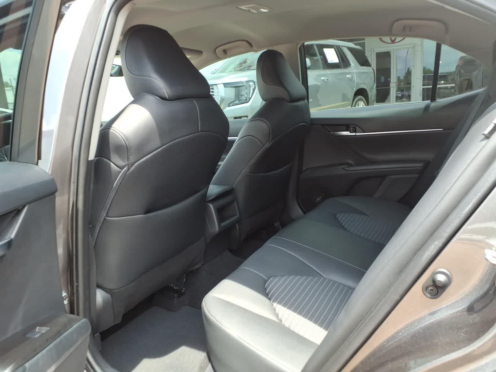 2024 Toyota Camry SE Auto
