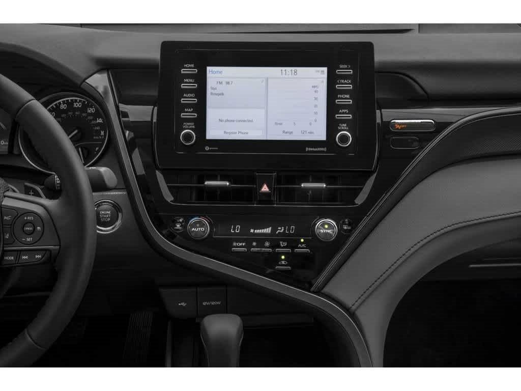 2024 Toyota Camry SE Auto