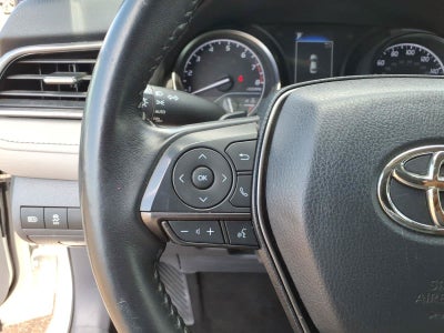 2022 Toyota Camry SE Auto