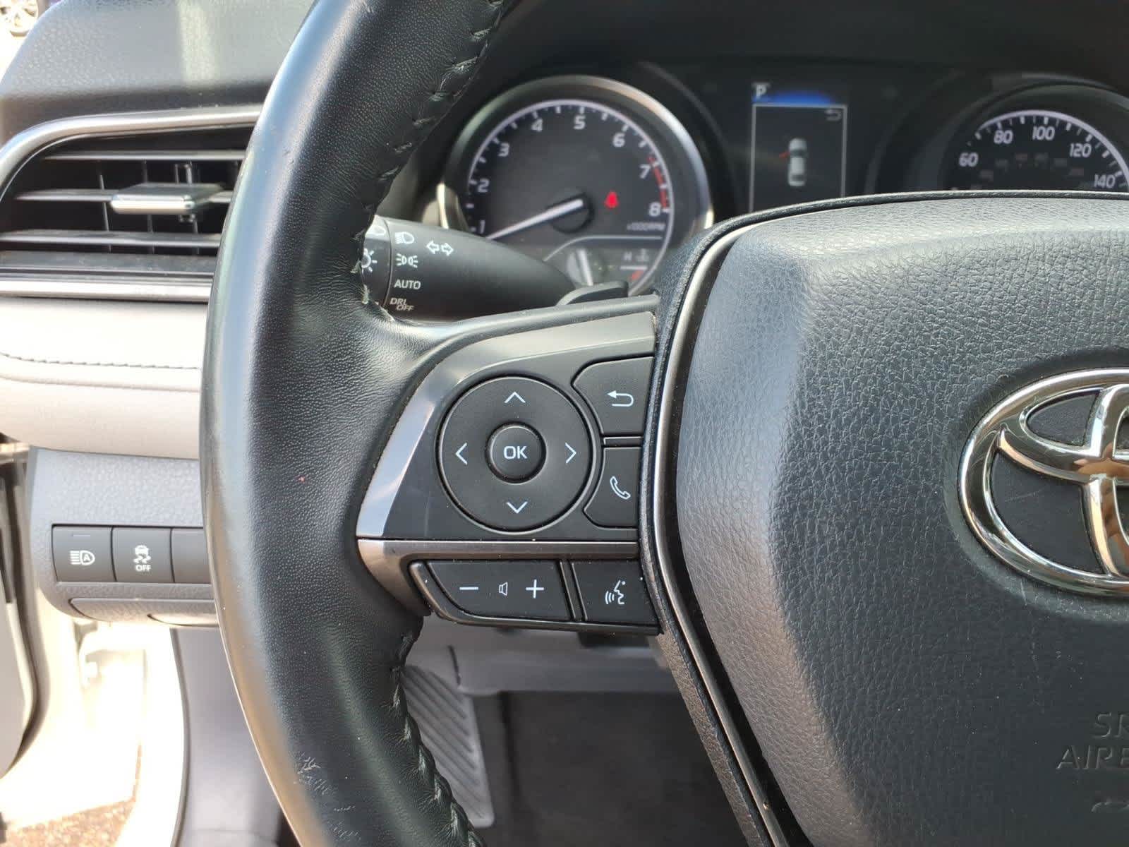 2022 Toyota Camry SE Auto
