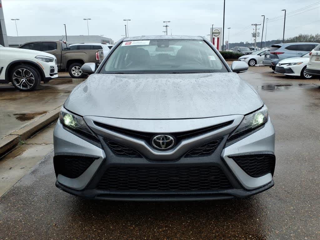 2024 Toyota Camry SE Auto AWD