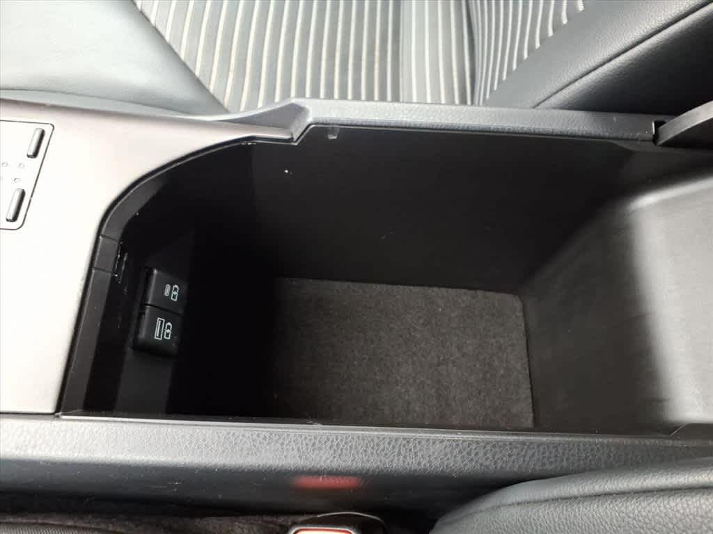 2024 Toyota Camry SE Auto AWD