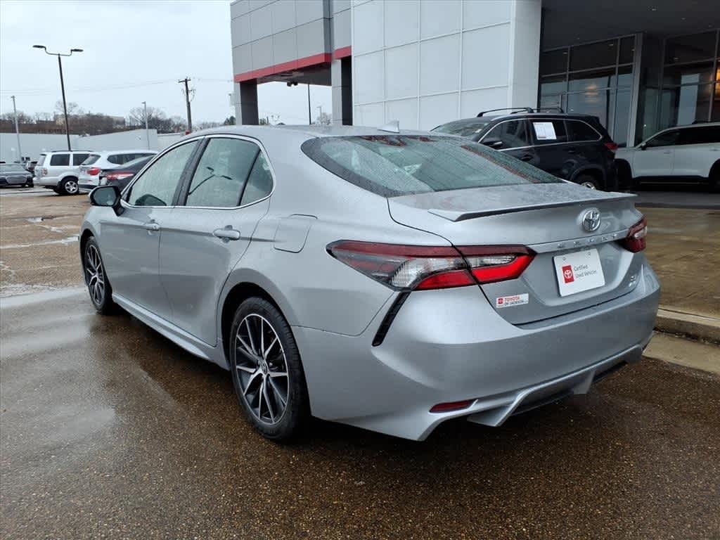 2024 Toyota Camry SE Auto AWD