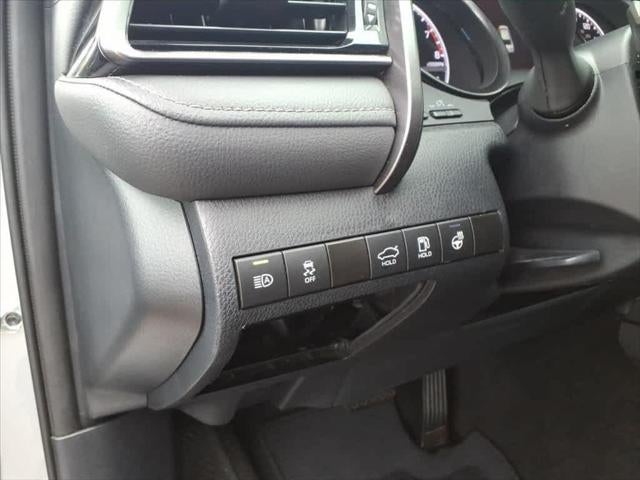 2024 Toyota Camry SE Auto AWD