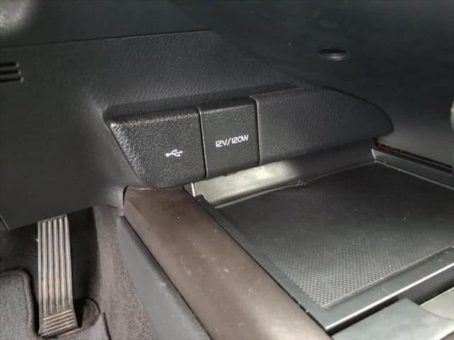 2024 Toyota Camry SE Auto AWD