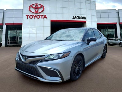 2023 Toyota Camry XSE Auto