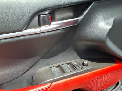 2023 Toyota Camry XSE Auto