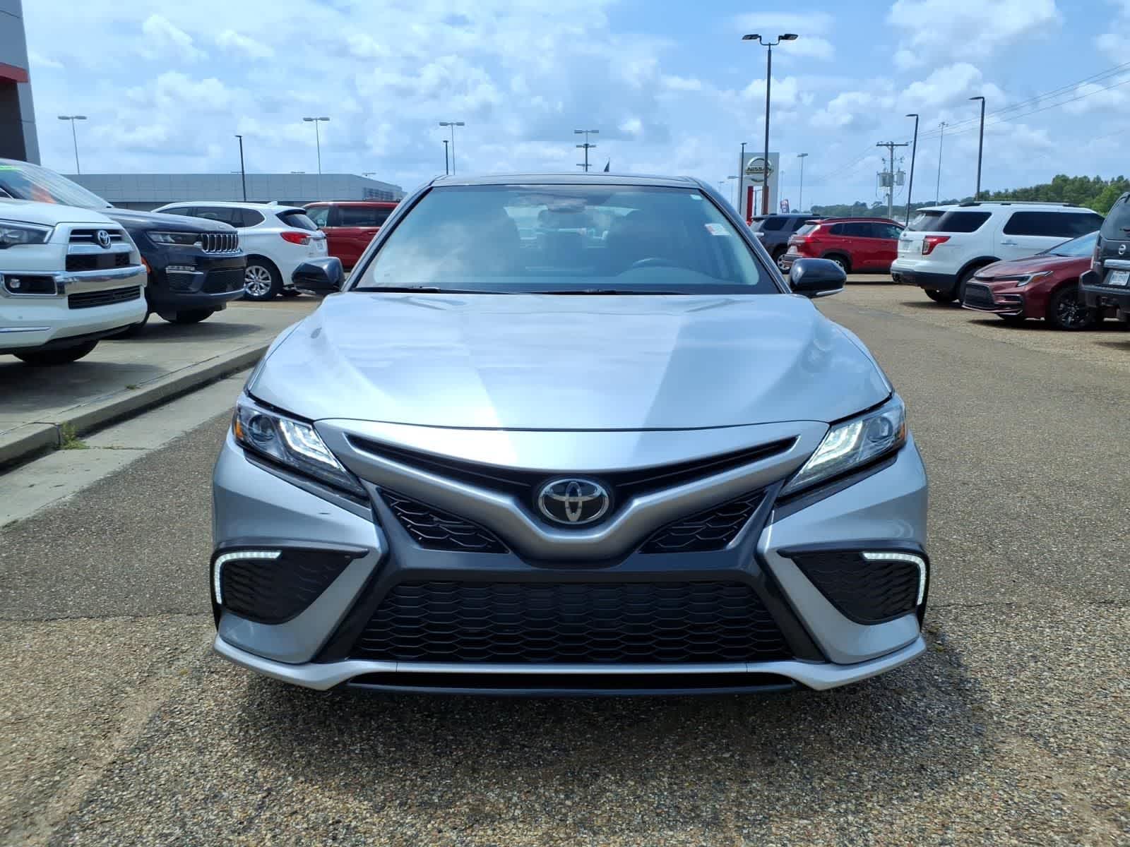 2023 Toyota Camry XSE Auto