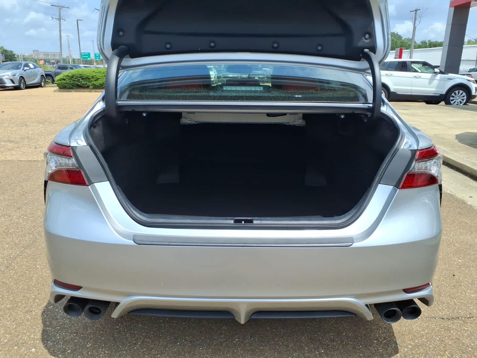 2023 Toyota Camry XSE Auto