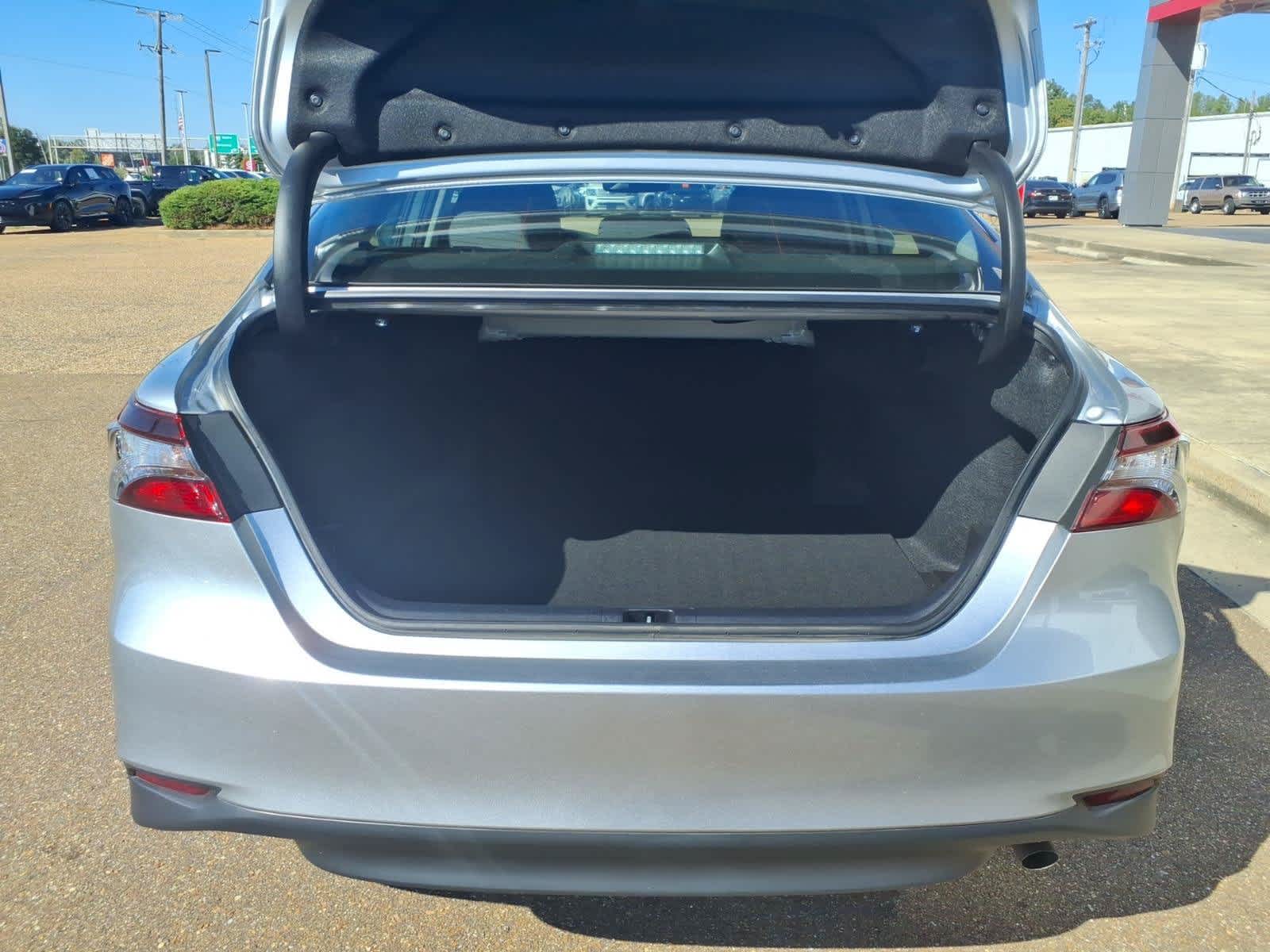 2024 Toyota Camry LE Auto