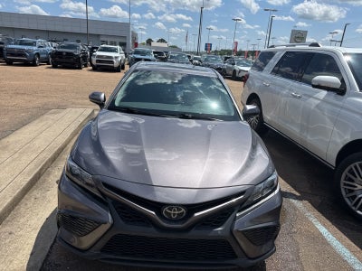 2023 Toyota Camry SE Auto