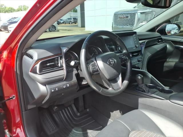 2022 Toyota Camry SE Auto