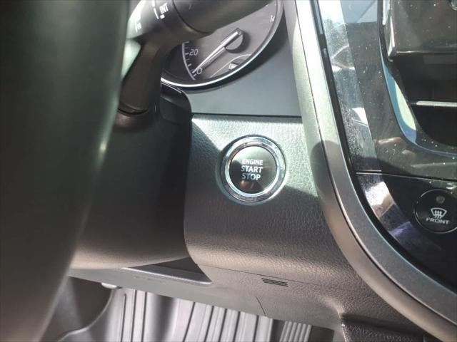 2022 Toyota Camry SE Auto