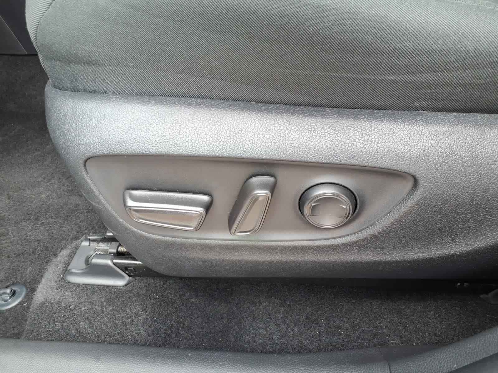 2024 Toyota RAV4 Hybrid XLE AWD