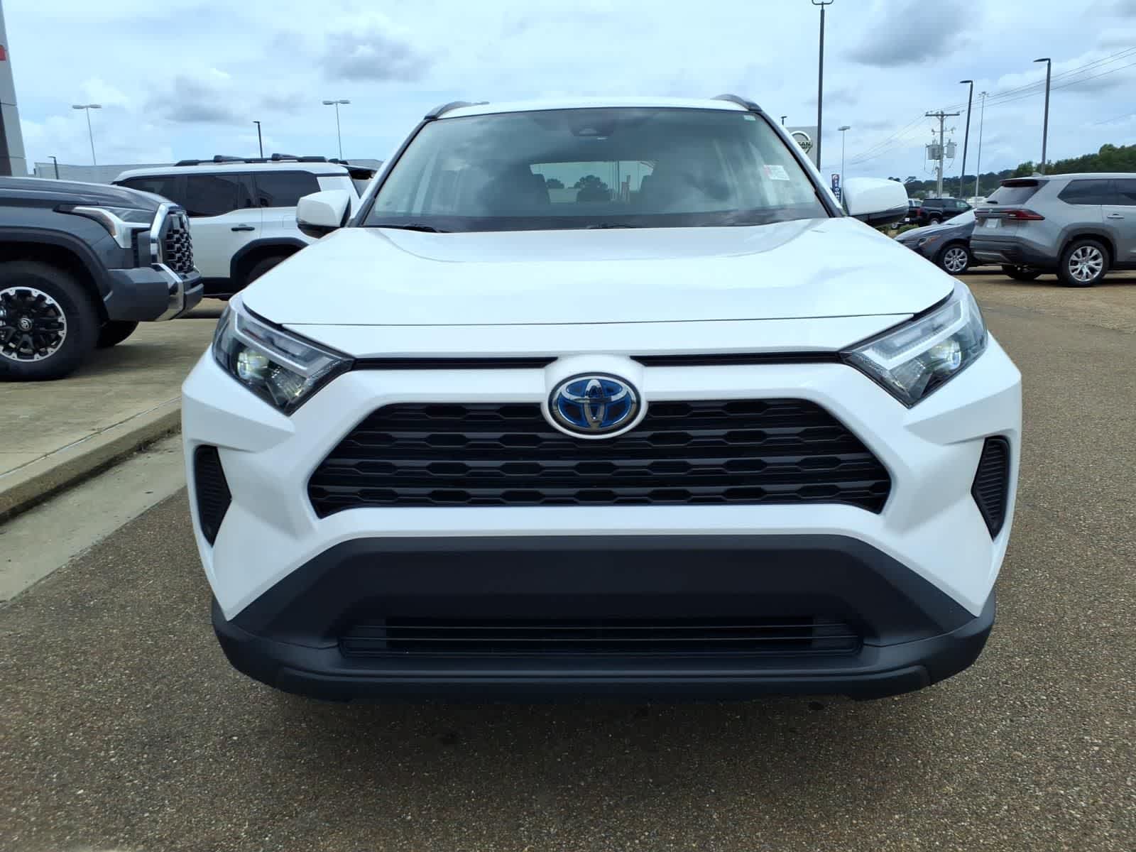 2024 Toyota RAV4 Hybrid XLE AWD