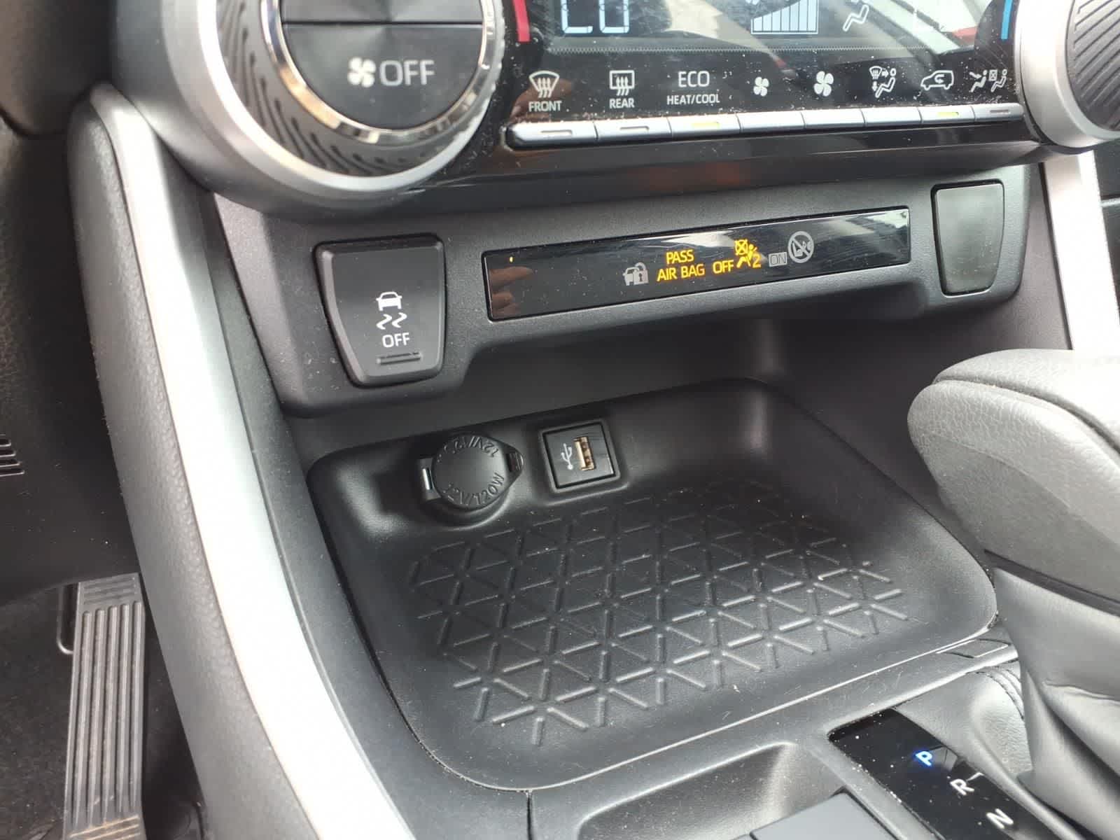 2024 Toyota RAV4 Hybrid XLE AWD