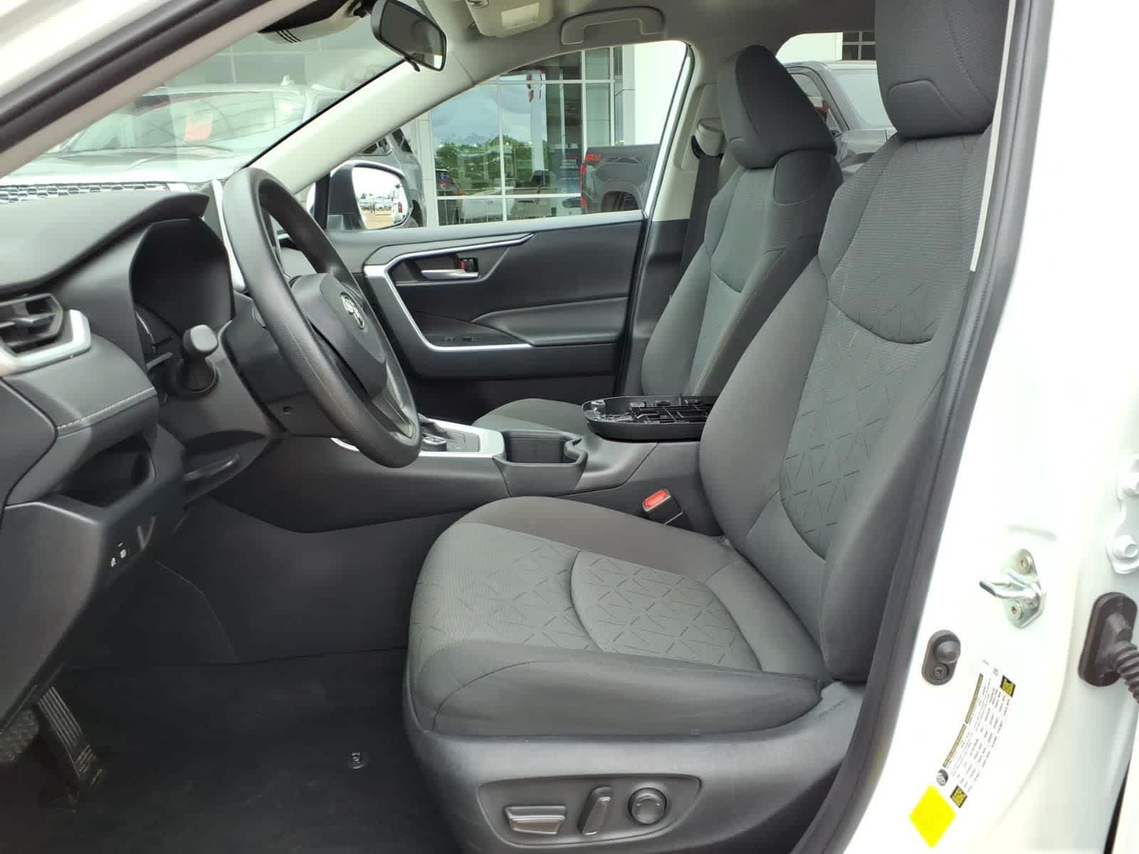 2024 Toyota RAV4 Hybrid XLE AWD