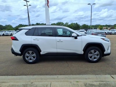 2024 Toyota RAV4 Hybrid XLE AWD